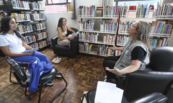 Casas da Leitura te ajudam com as obras literárias da prova