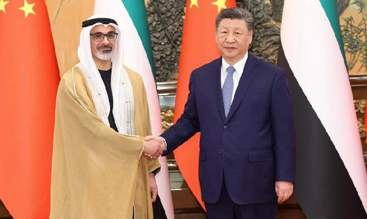 China e Emirados Árabes Unidos reforçam parceria em Beijing