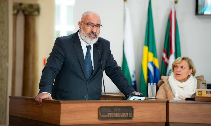 Curitiba aposta em comida barata contra a fome