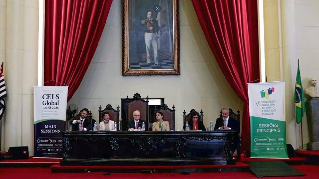 Fachin defende independência judicial como garantia da democracia constitucional