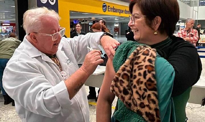 Paraná reforça vacinação na tríplice fronteira