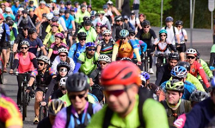 Pedala Curitiba acontece neste domingo, entre o Parque Náutico e o Boqueirão