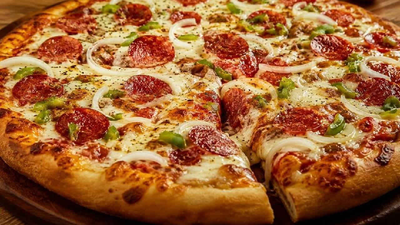 Pizza: a paixão que atravessa gerações, une famílias e conquista o mundo