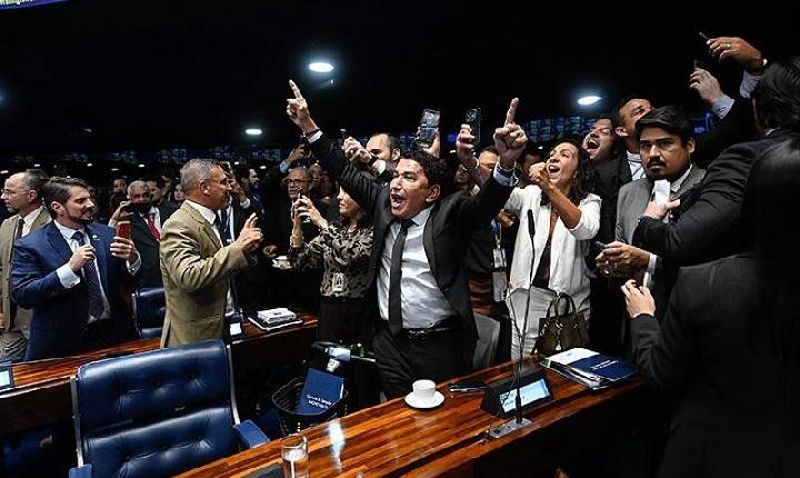 Senado rejeita indicação de  Jorge Messias ao STF