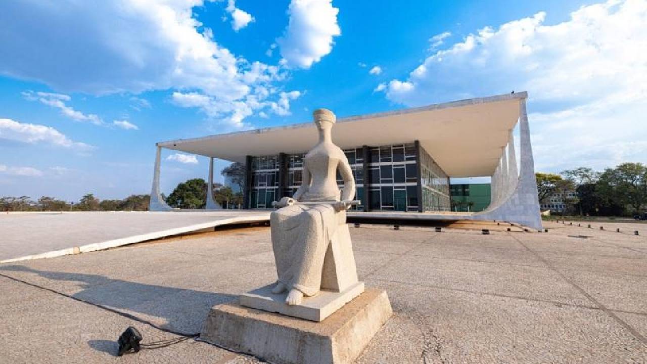 STF decide que advogados públicos devem ter registro na OAB