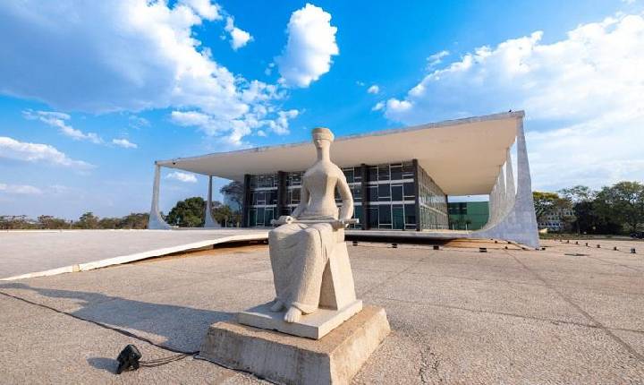 STF decide que advogados públicos devem ter registro na OAB