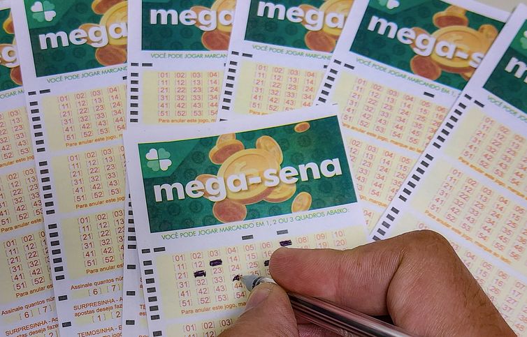 Acumulada novamente, Mega-Sena terá prêmio de R$ 53 milhões