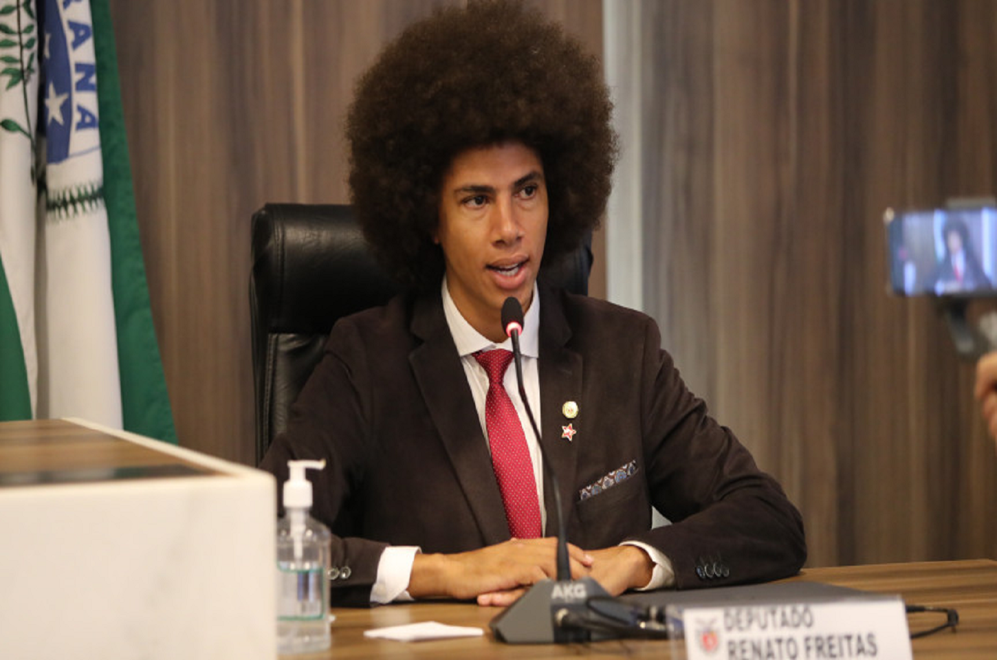 Deputado Renato Freitas (PT) aciona órgãos contra ataques a indígenas em Terra Roxa e Guaíra