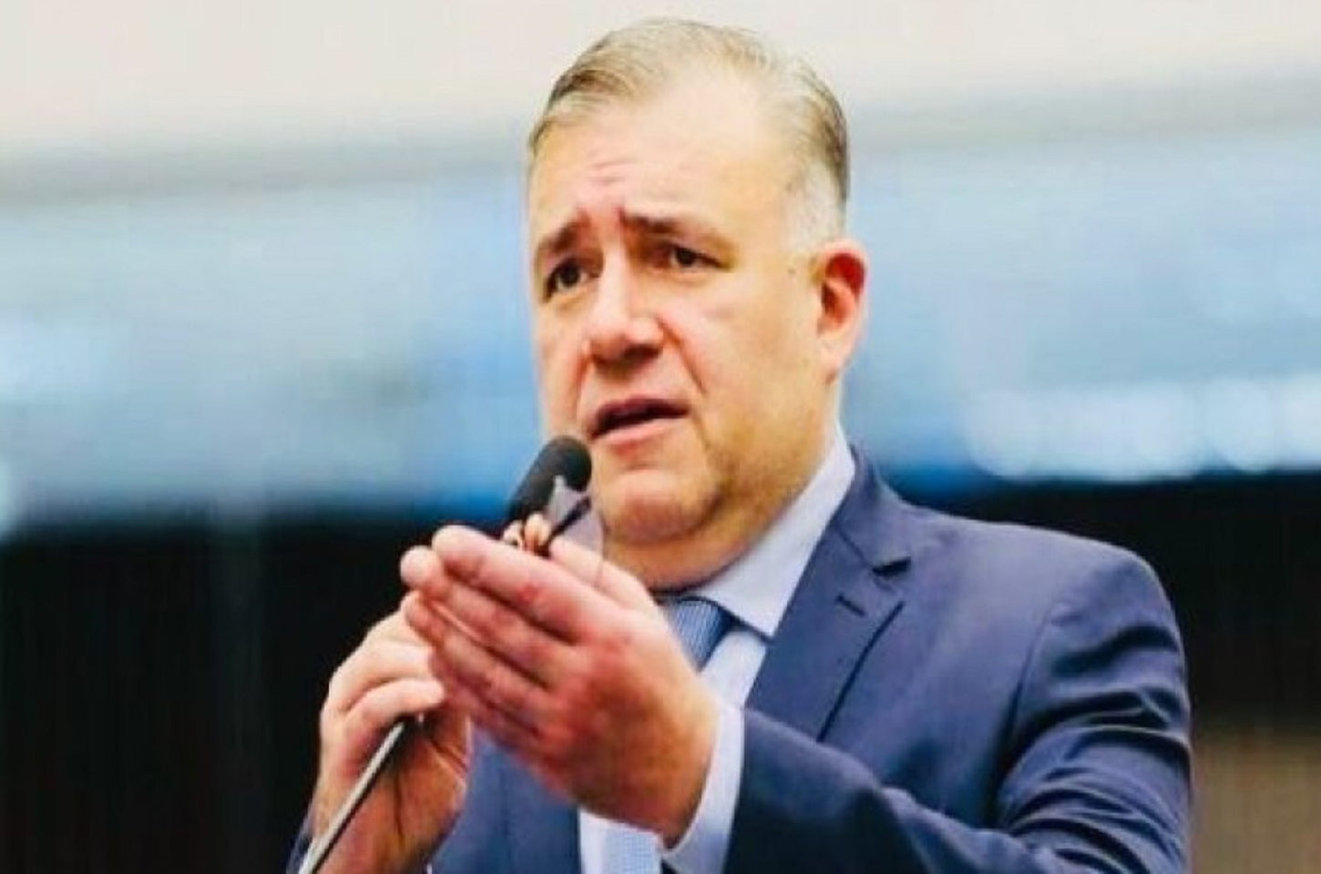 Deputado solicita aumento de psiquiatras e psicólogos na saúde de Curitiba