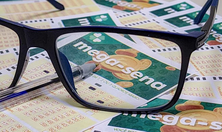 Mega-Sena sorteia nesta terça-feira prêmio acumulado em R$ 21 milhões