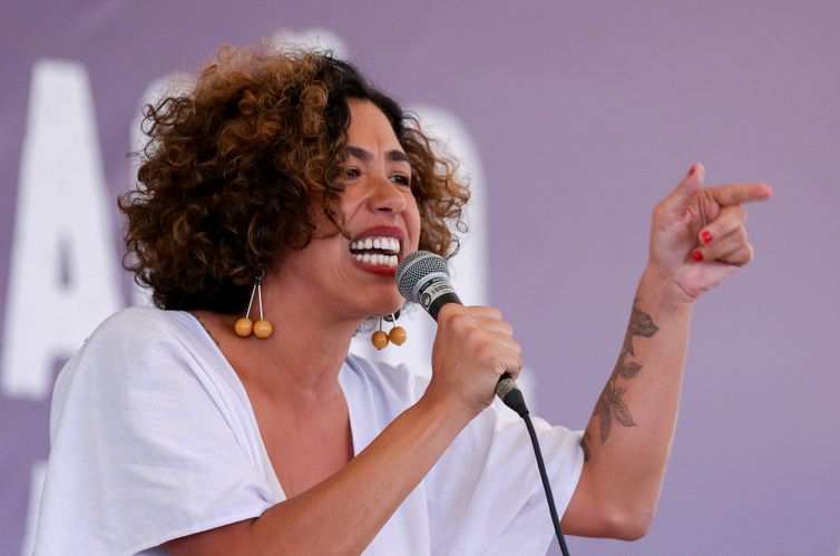 Polícia Civil investiga ameaça de morte à deputada Talíria Petrone