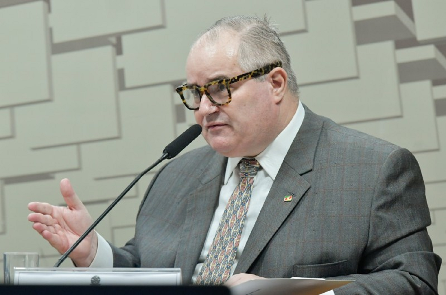 Propostas do governo estadual para reconstrução do RS são destacadas em audiência pública no Senado