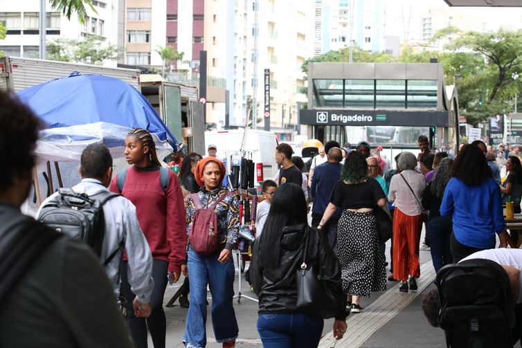 Capital paulista tem madrugada mais fria do ano
