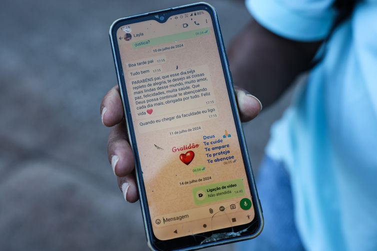 Dia dos Pais: tecnologias podem aproximar ou afastar os filhos