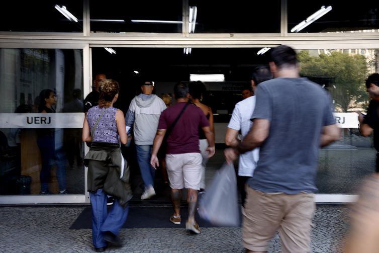 Ministério da Gestão diz que manhã de provas do CNU não teve problema