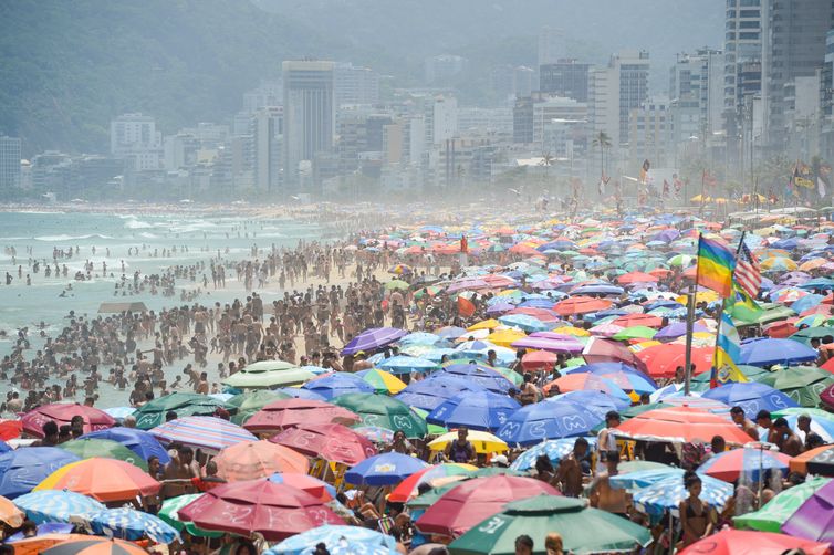 Rio deve registrar hoje temperatura mais alta do inverno
