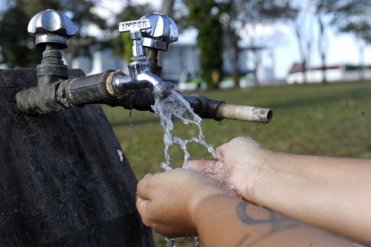 Falta de chuvas deixa em alerta cidades da região metropolitana do Rio