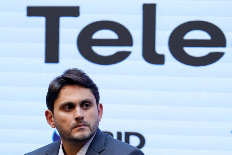 Governo apura volta temporária do X e pode pedir cassação da Starlink 