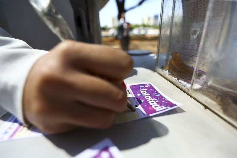 Lotofácil da Independência sorteia prêmio estimado em R$ 200 milhões