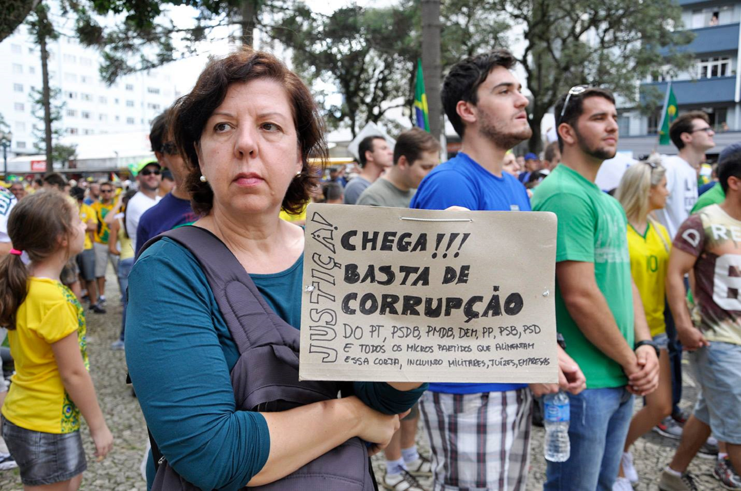 Quanto o Povo Brasileiro Paga Pela Corrupção dos Partidos Políticos