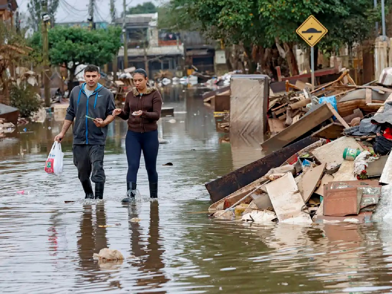 Rio Grande do Sul se Recupera das Enchentes de 2024: Solidariedade e Reconstrução em Meio à Crise Climática