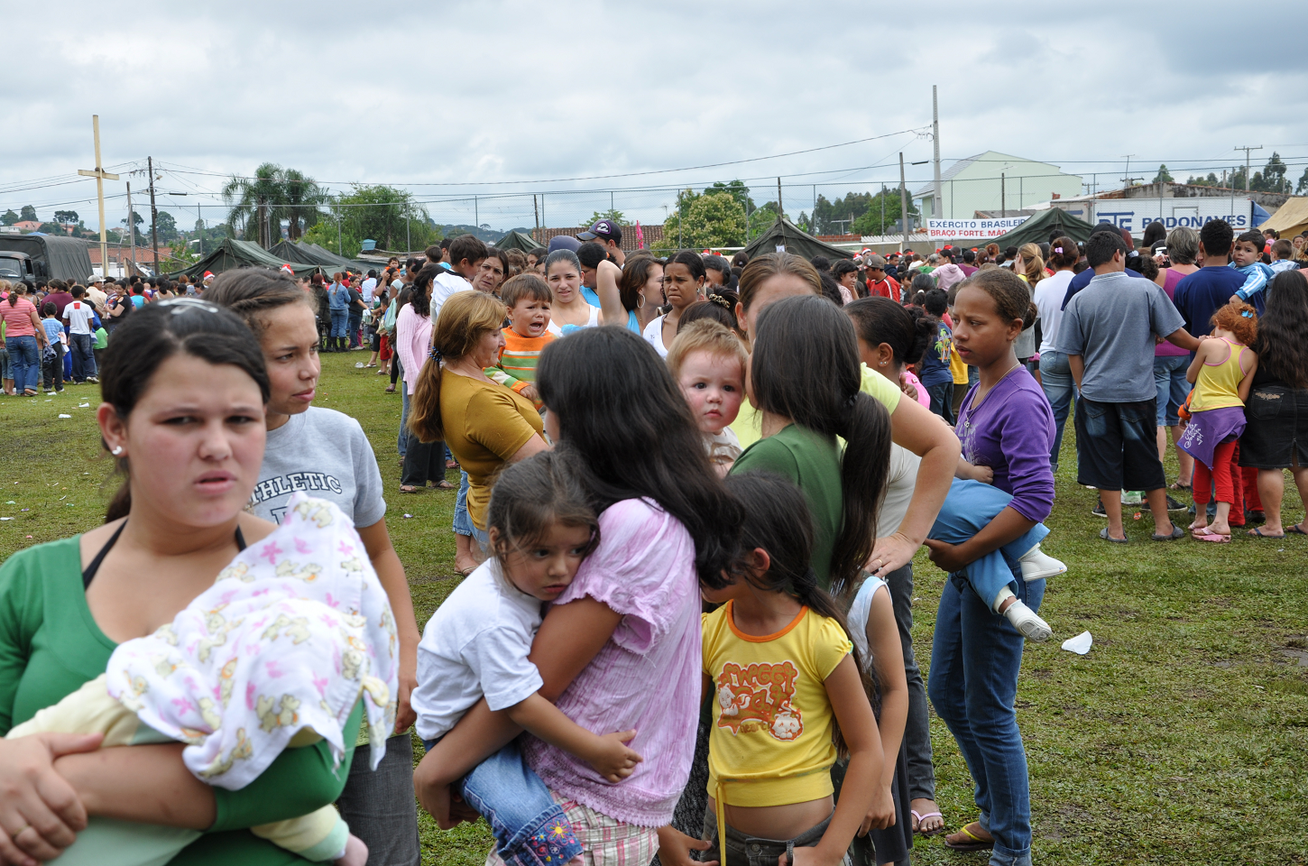 Família: Brasil, um país que precisa cuidar das suas crianças