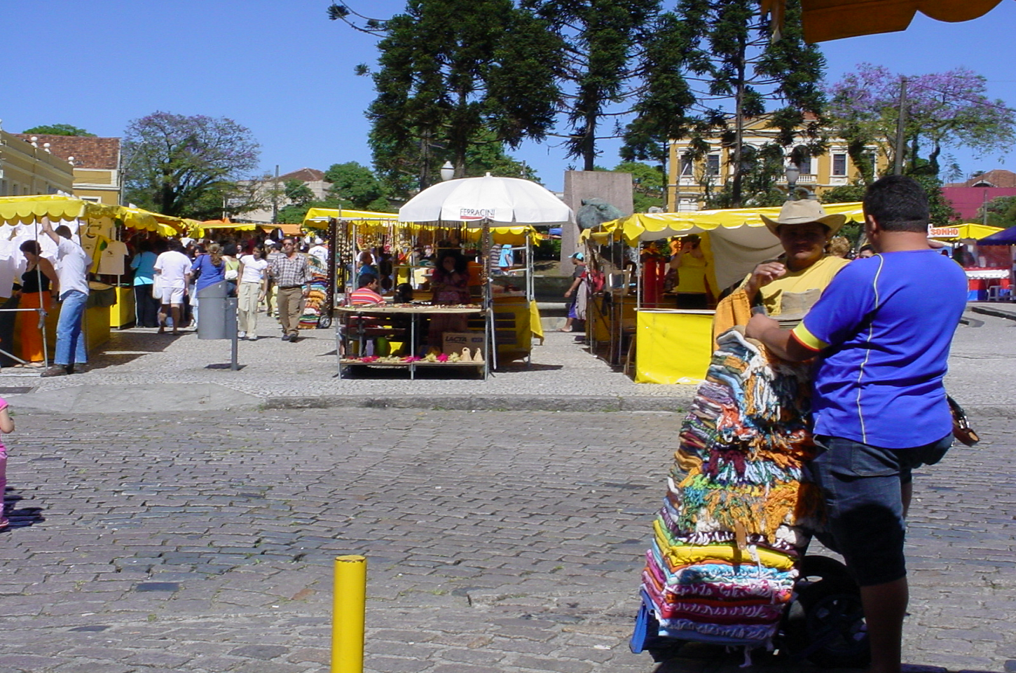 Vendedor Ambulante: Uma Profissão de Pai para Filho