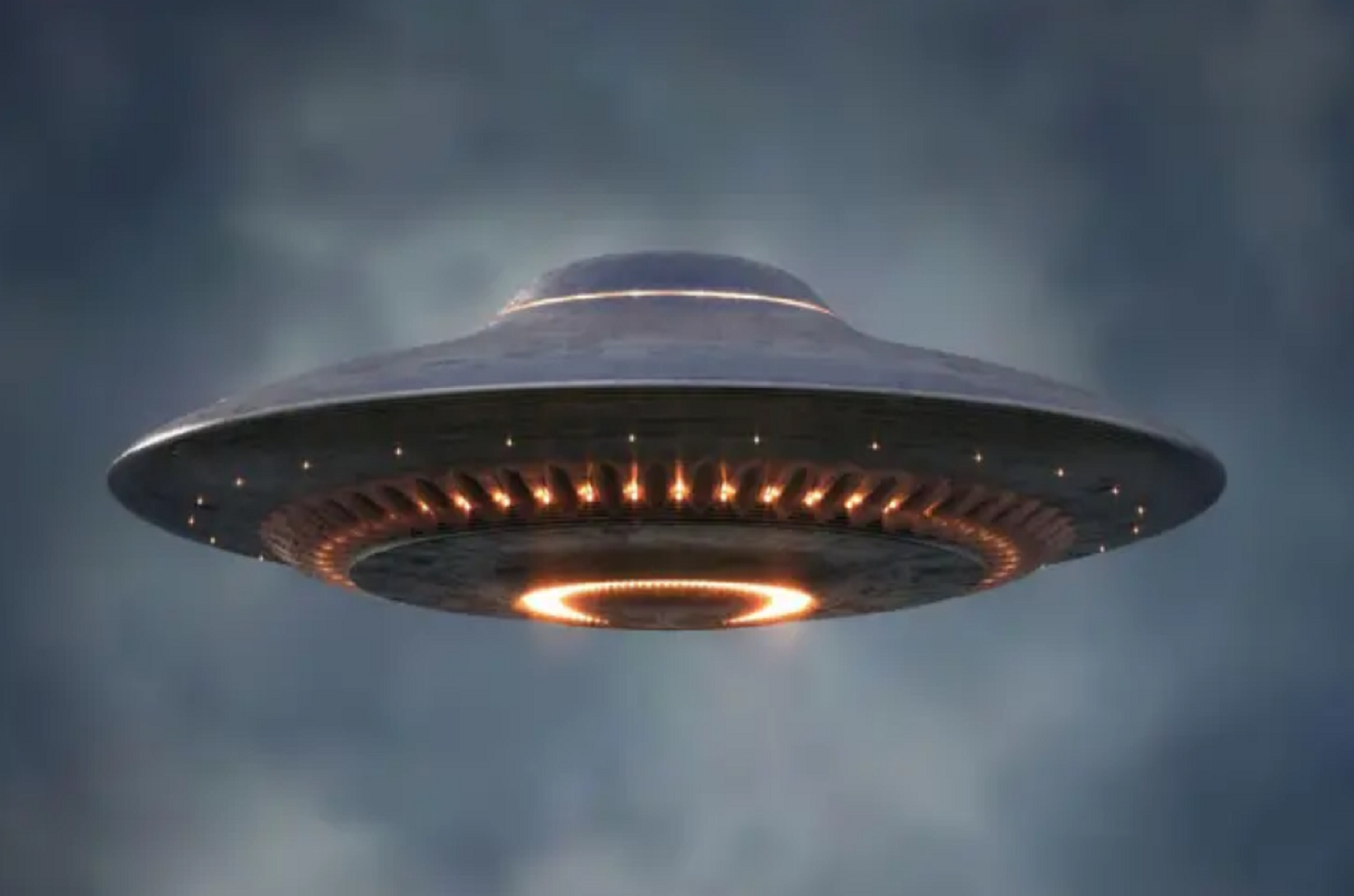 OBJETOS VOADORES NÃO IDENTIFICADOS SÃO REGISTRADOS NOS CÉUS DE VÁRIOS PAÍSES, INCLUINDO O BRASIL