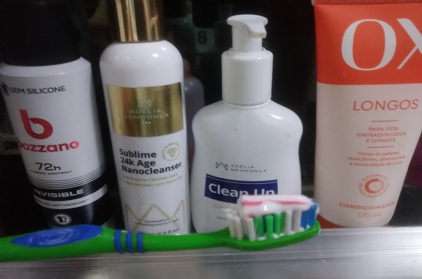 Saúde Bucal: Como escolher a pasta de dente correta para os seus dentes..
