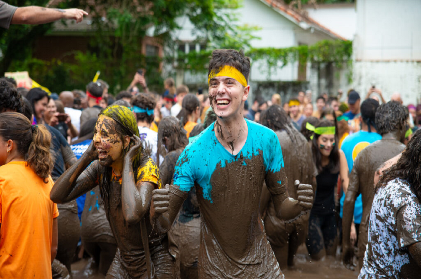 UFPR convoca aprovados no Vestibular 2025 e candidatos em lista de espera para o registro acadêmico