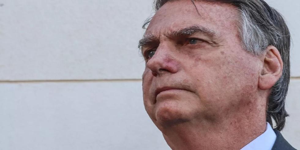 Aliados de Tarcísio temem que postura de Bolsonaro 'sufoque' qualquer projeto da direita, diz mídia
