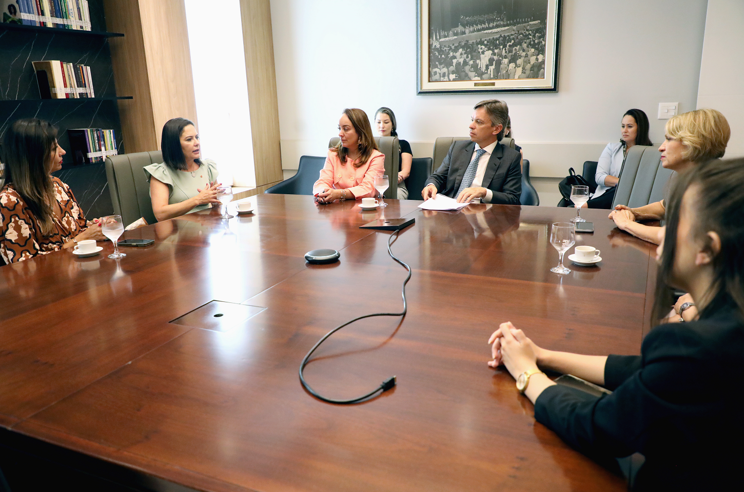 Presidente da OAB Paraná recebe vereadoras de Curitiba e fala sobre providências após ataque misógino de blogueiro