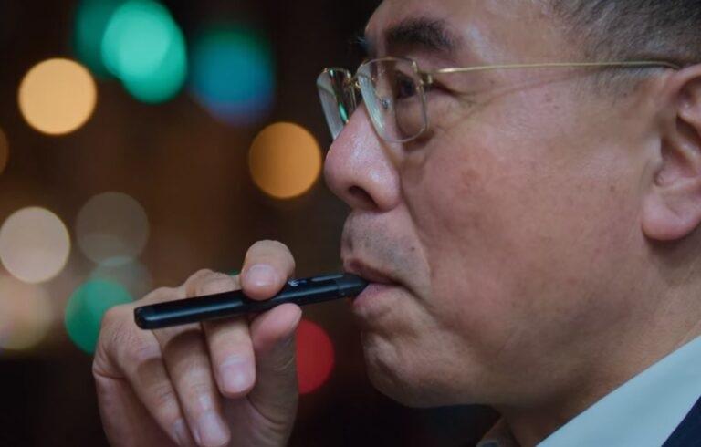 Entrevista Hon Lik: inventor original do cigarro eletrônico