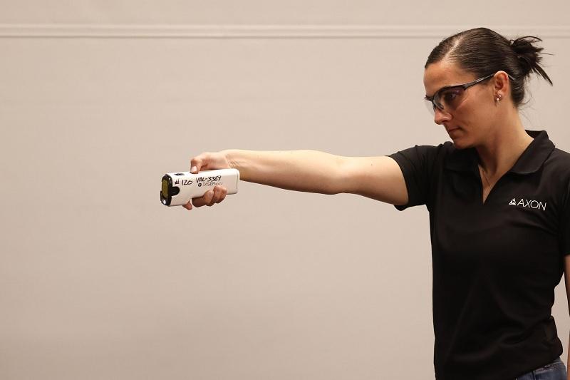 Paraná. Governo anuncia compra de 2 mil armas não letais de gigante global que fornece para o FBI