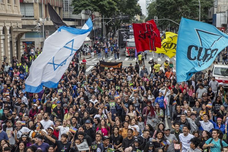 Curitiba, Marcha para Jesus deve reunir mais de 20 mil fiéis em Curitiba