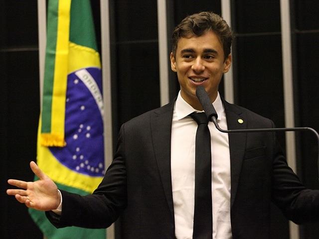 - Nikolas Ferreira: A Voz Jovem que Mobiliza e Incita Debates