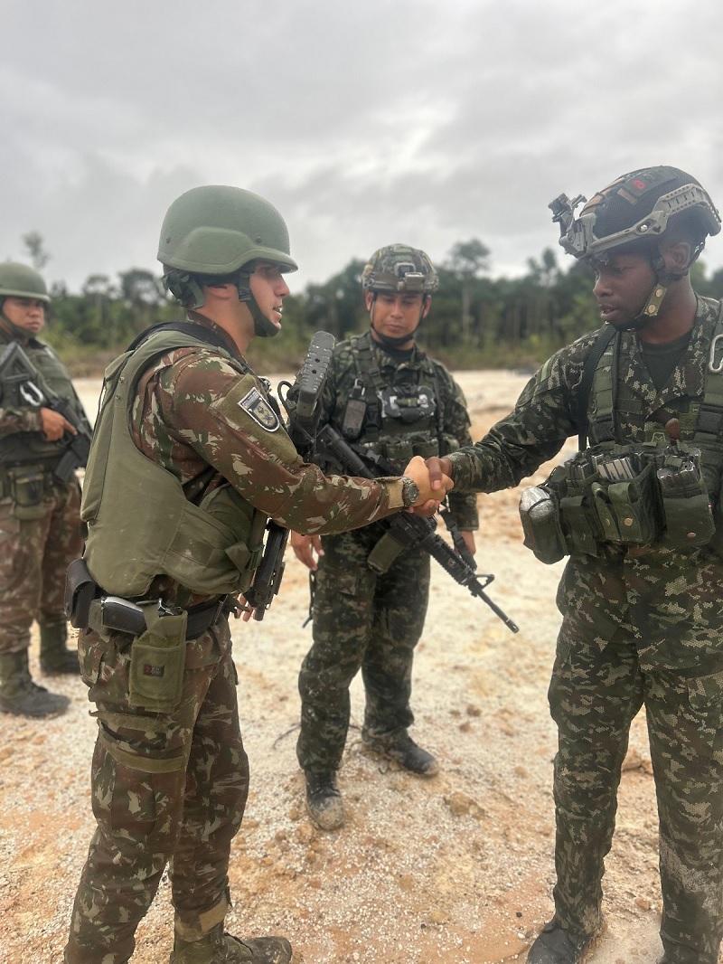 Brasil e Colômbia realizam Operação Espelhada na faixa de fronteira