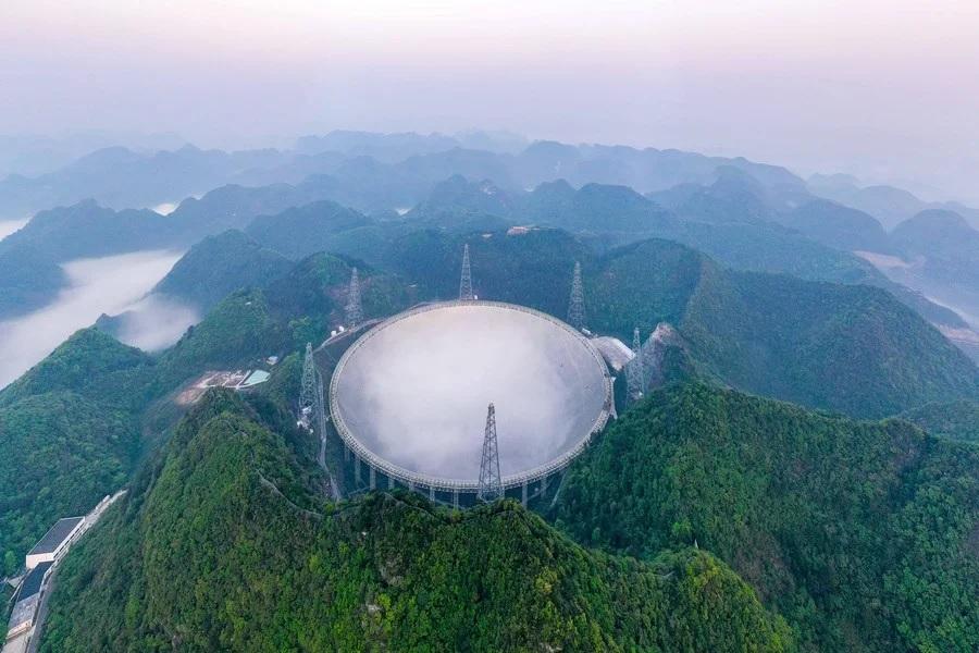 China envia radiotelescópio para a Paraíba em parceria científica com o Brasil