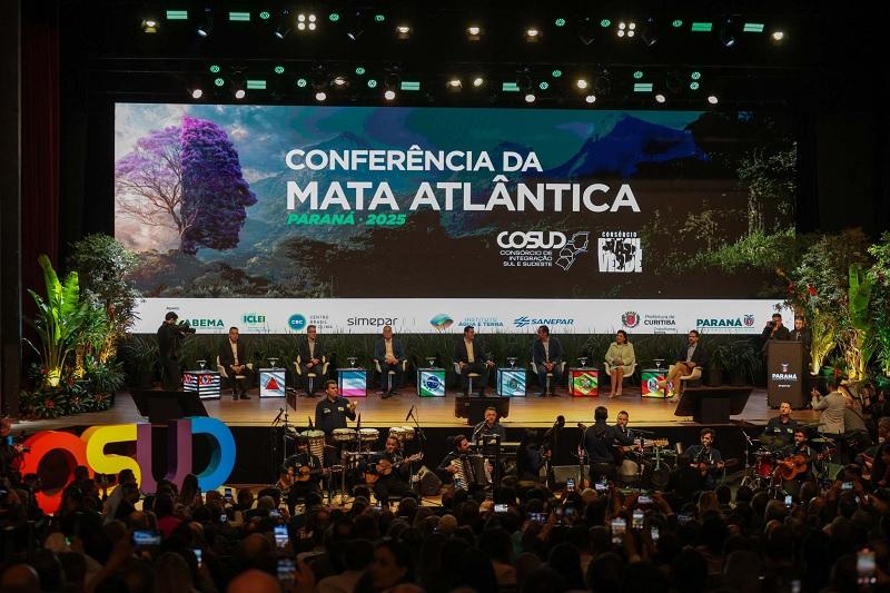 Governadores do Sul e Sudeste discutem meio ambiente no Guairão