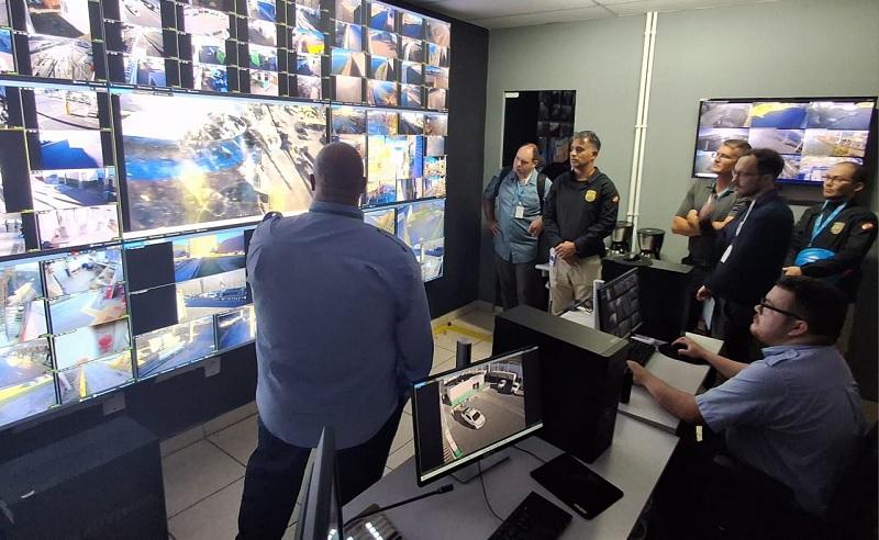 Guarda Costeira dos EUA visita Porto de São Francisco