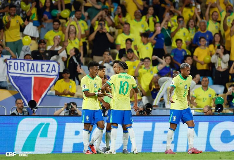 Brasil vence Chile por 3 a 0