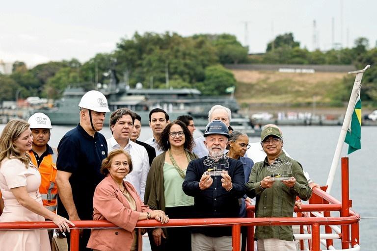 Internet. Lula prestigia em Manaus projeto  Norte conectado.