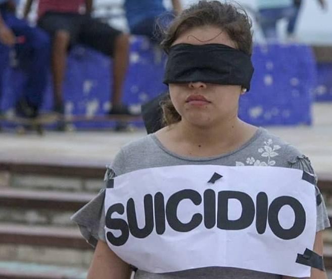 Lula sanciona lei que fortalece ações de prevenção ao suicídio e à automutilação