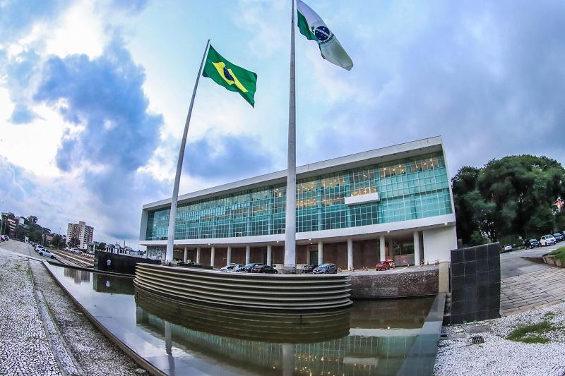 Paraná confirma US$ 100 milhões com BID para Fundo Soberano