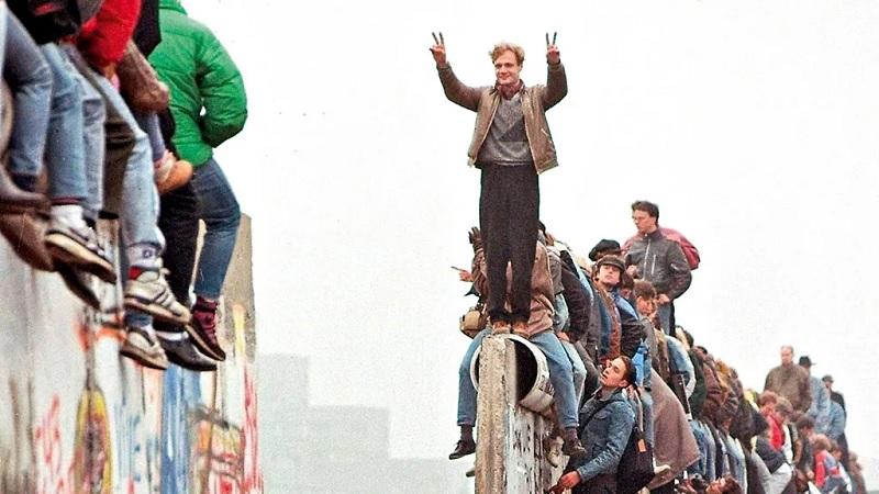 Alemanha celebra  35 anos de reunificação com olhar voltado ao leste industrializado