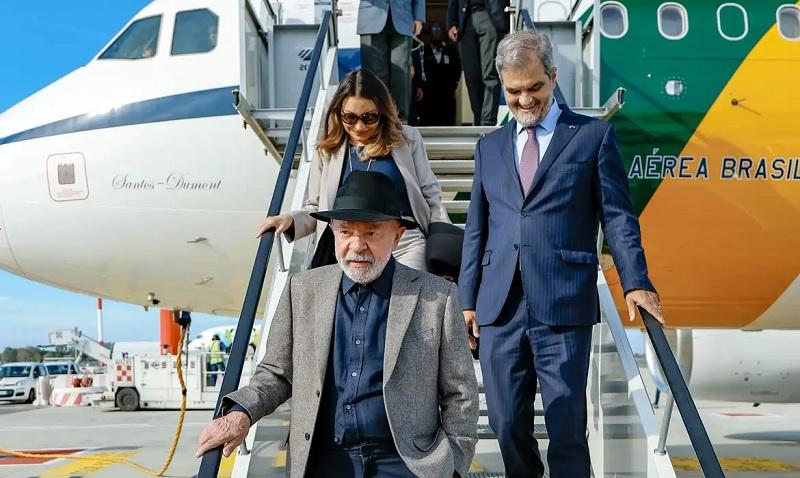 Lula visita o Papa Leão XIV e participa de evento da FAO