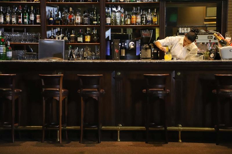 Setor de serviços do Paraná cresce acima da média nacional em agosto