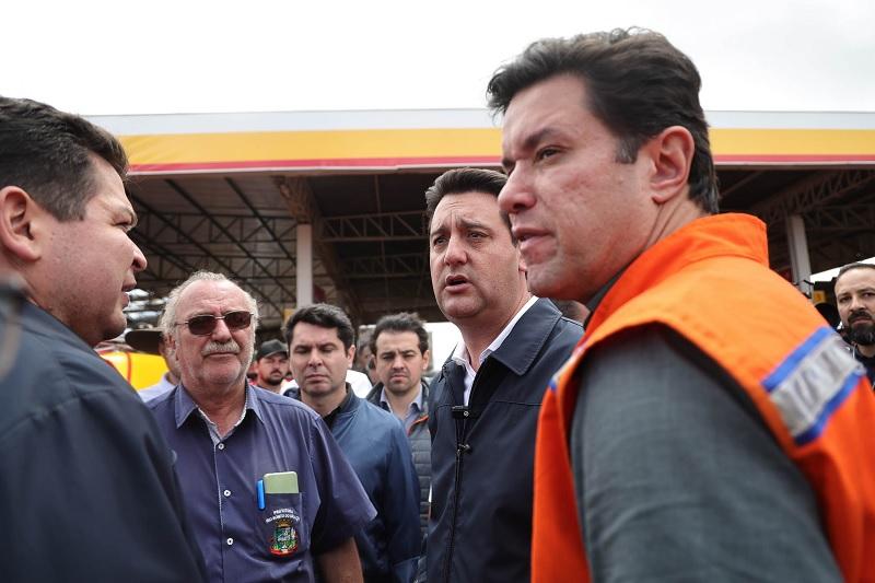 Governador Ratinho Junior sanciona lei que prevê auxílio para família