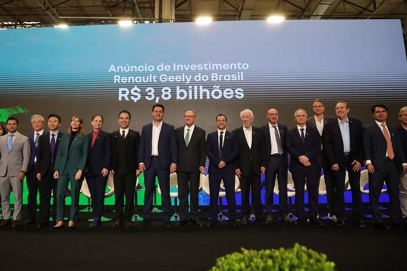 Renault e Geely vão investir mais de R$ 3 bilhões  no Paraná
