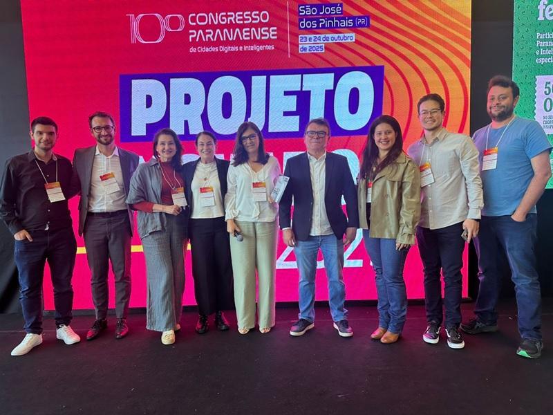 Curitiba - Tecnologia da Informação moderniza o serviço público